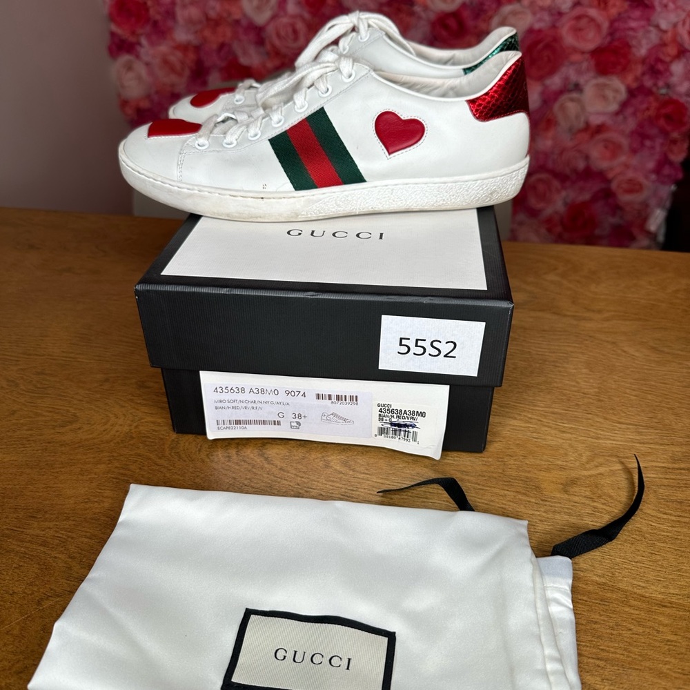 Gucci web stripe sneakers with hearts size 38.5